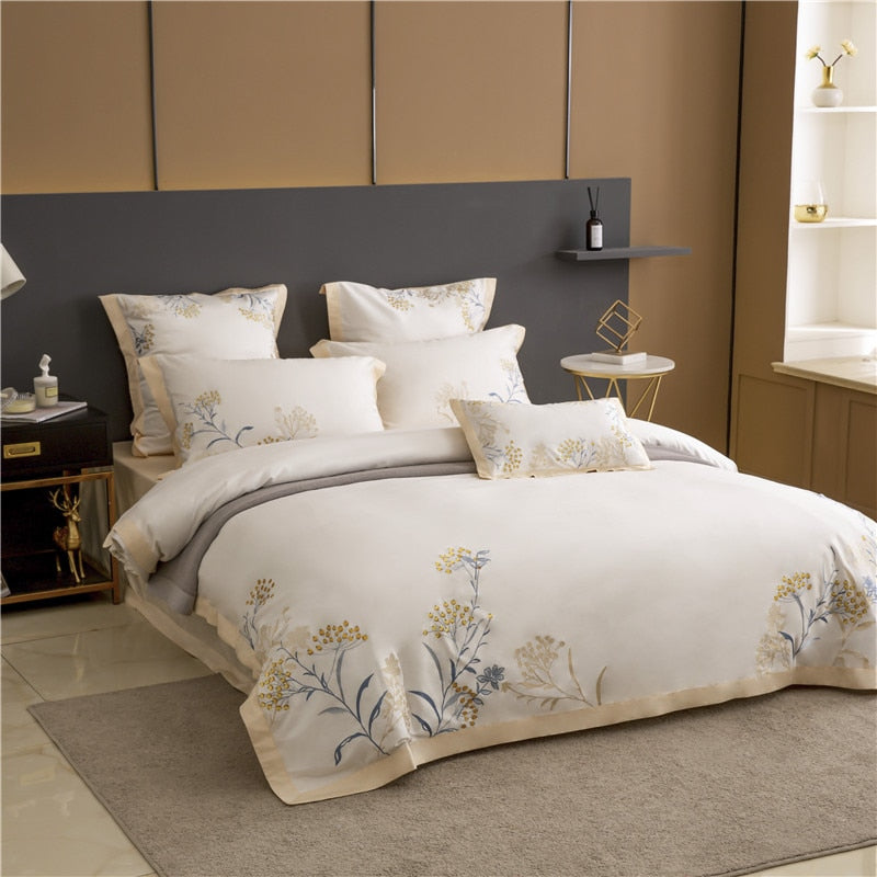 NEW Indulge in Ultimate Comfort and Luxury with our 60S Egyptian Cotton Embroidered Bedding Set - 4pcs - Perfect for Home and Hotel Use - The Finest Quality and Craftsmanship