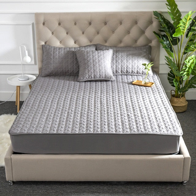 Solid Color Washable Bed Cover Breathable Mattress Cover Embossed