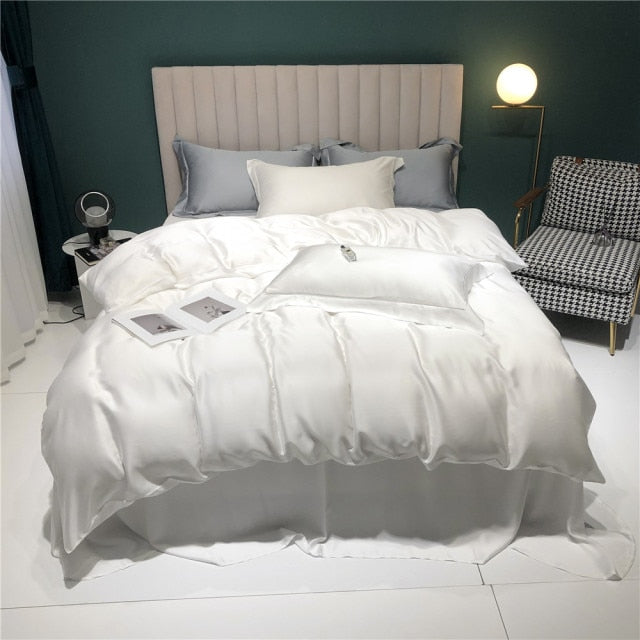 NEW Indulge in Luxury with our Pure White Top Grade 100% Silk Bedding Set - Includes Duvet Cover, Bed Linen, Pillowcase, and Your Choice of Flat or Fitted Sheet. Experience Unmatched Comfort and Elegance in Your Bedroom