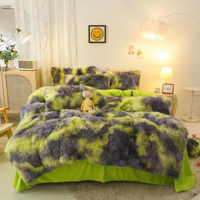 NEW Upgrade Your Bedroom with Style: Gradient Color Plush Shaggy 4-Pc Bedding Set - Twin, Double, Queen, King Sizes