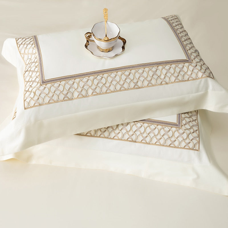 NEW Elevate Your Bedroom with Our 1400 TC Cotton Luxury Embroidery Bedding Set - 5 Exquisite Designs to Choose From, Perfect for Double, Queen, & King Size Beds